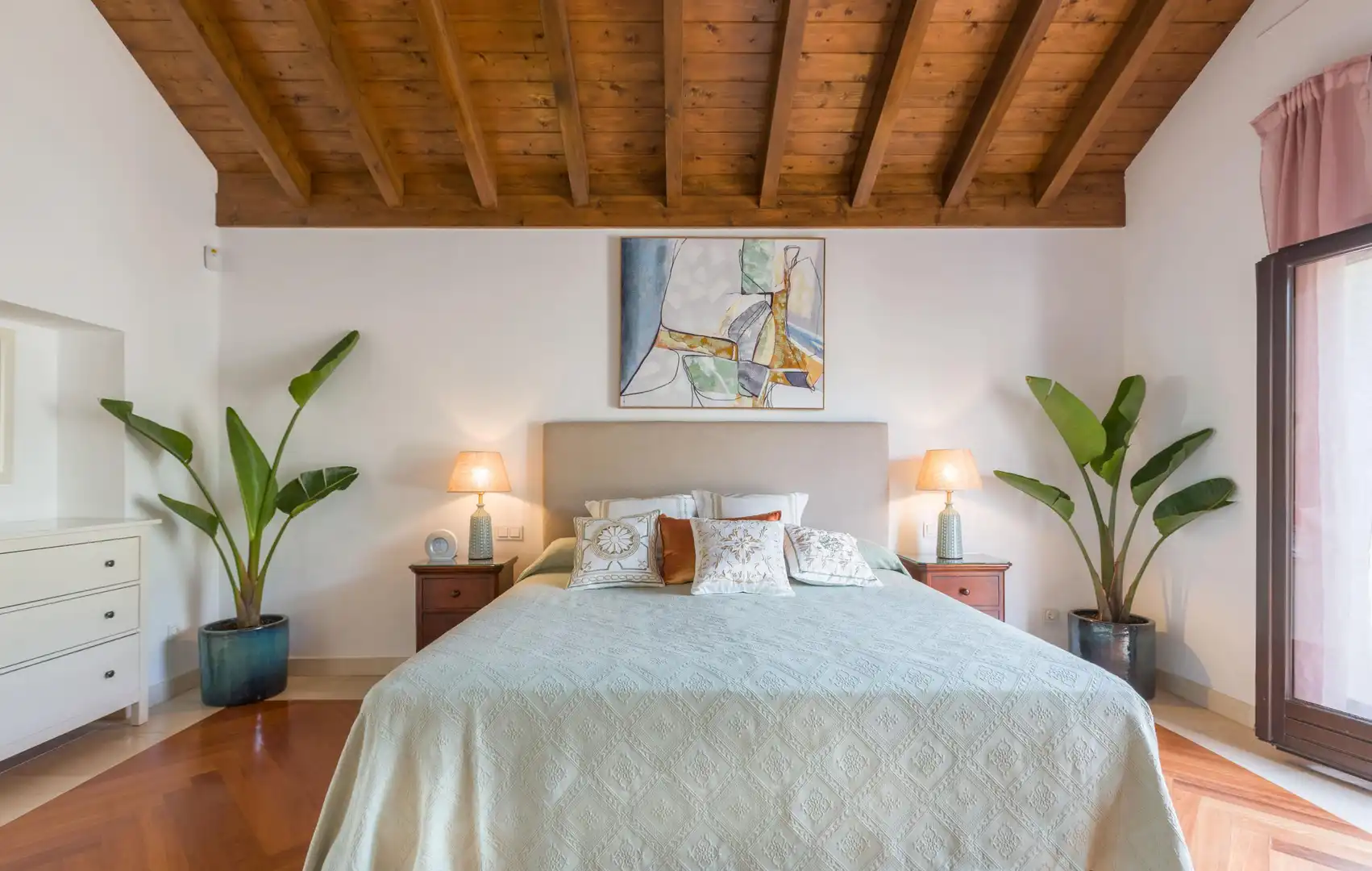Dormitori de Casa o xalet de lloguer en Estepona amb Calefacció, Jardí privat i Terrassa