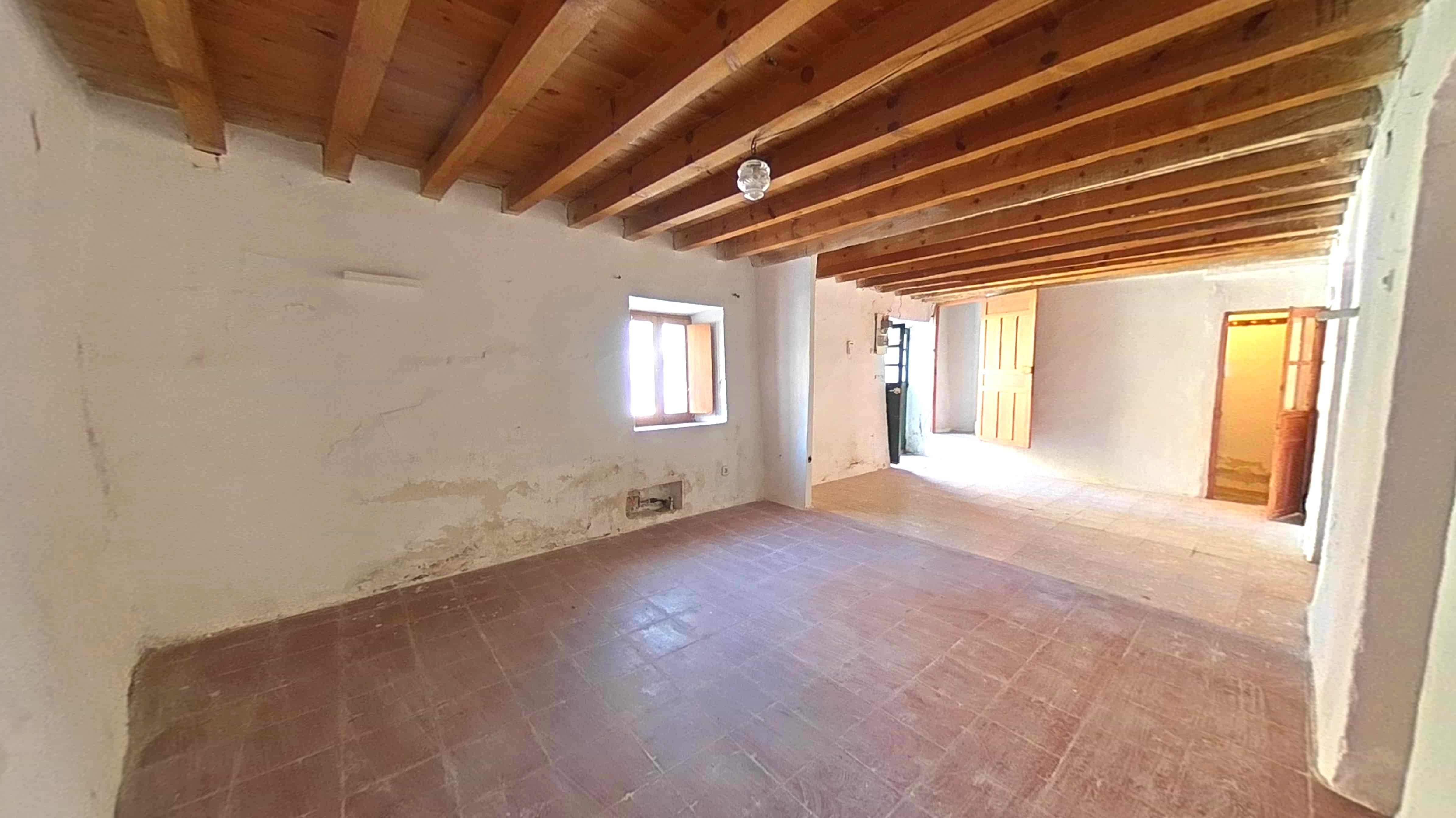 House or chalet for sale in Erillas, Alcabón