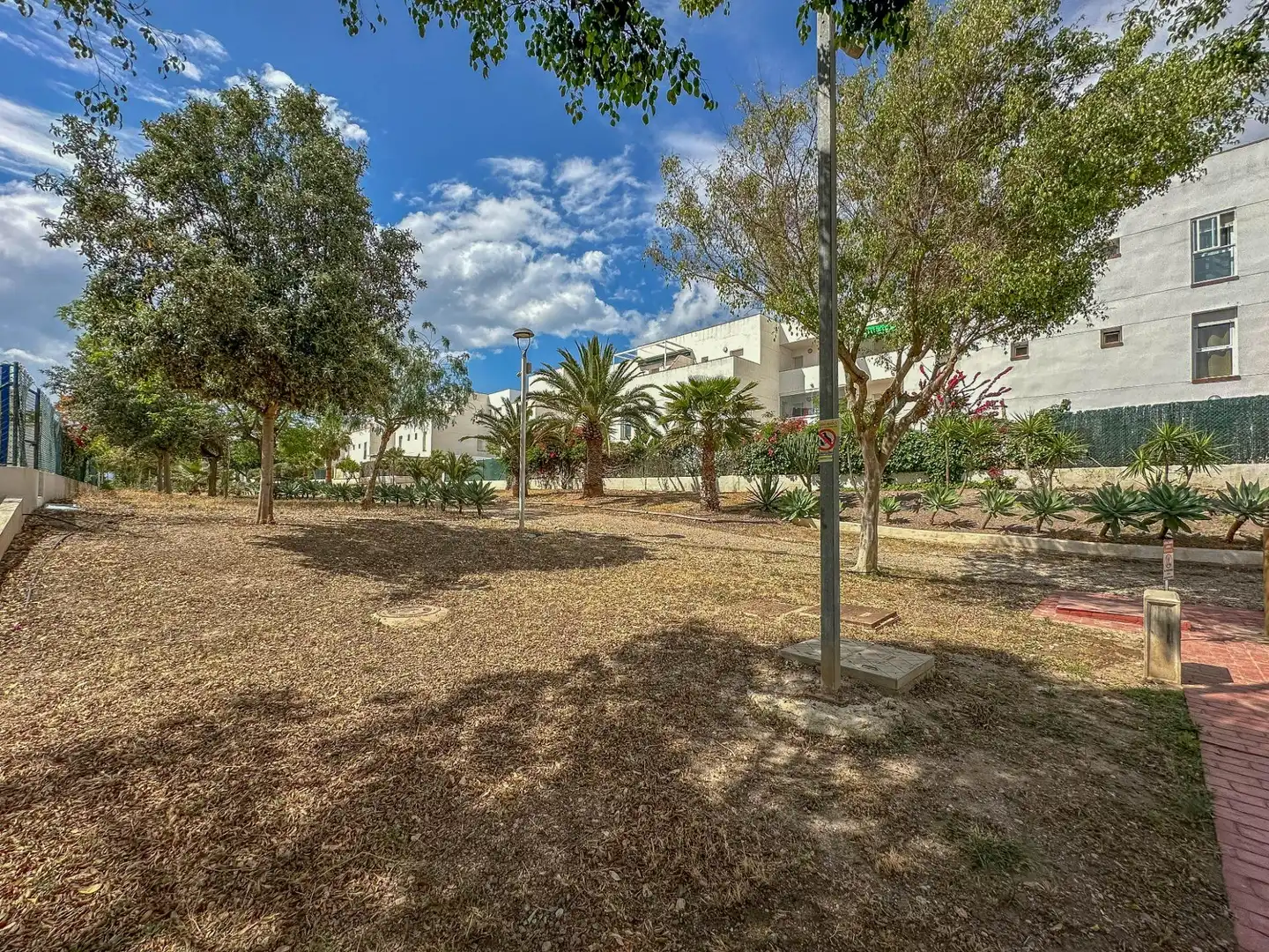 Piso en venta en Almería con Aire acondicionado, Terraza y Balcón