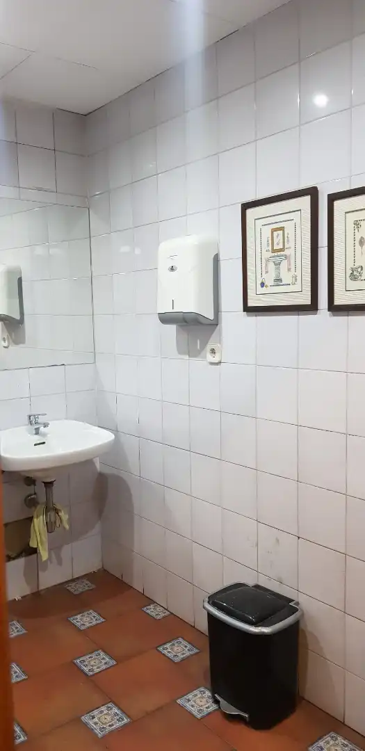 Business premises for sale in Carrer de les Roses 10, imagen 8