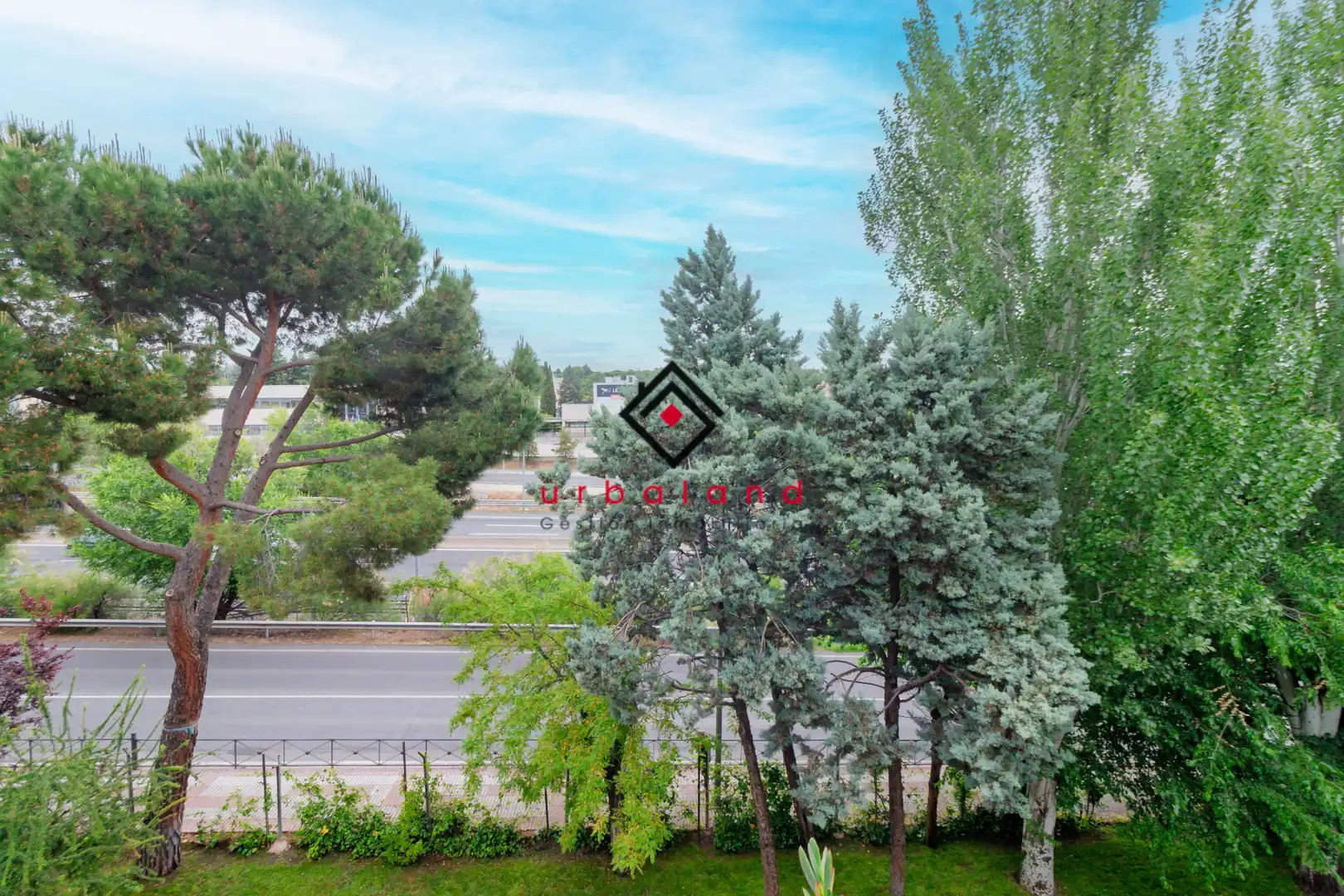 Garden of Attic for sale in Madrid  with Air Conditioner, Heating and Terrace