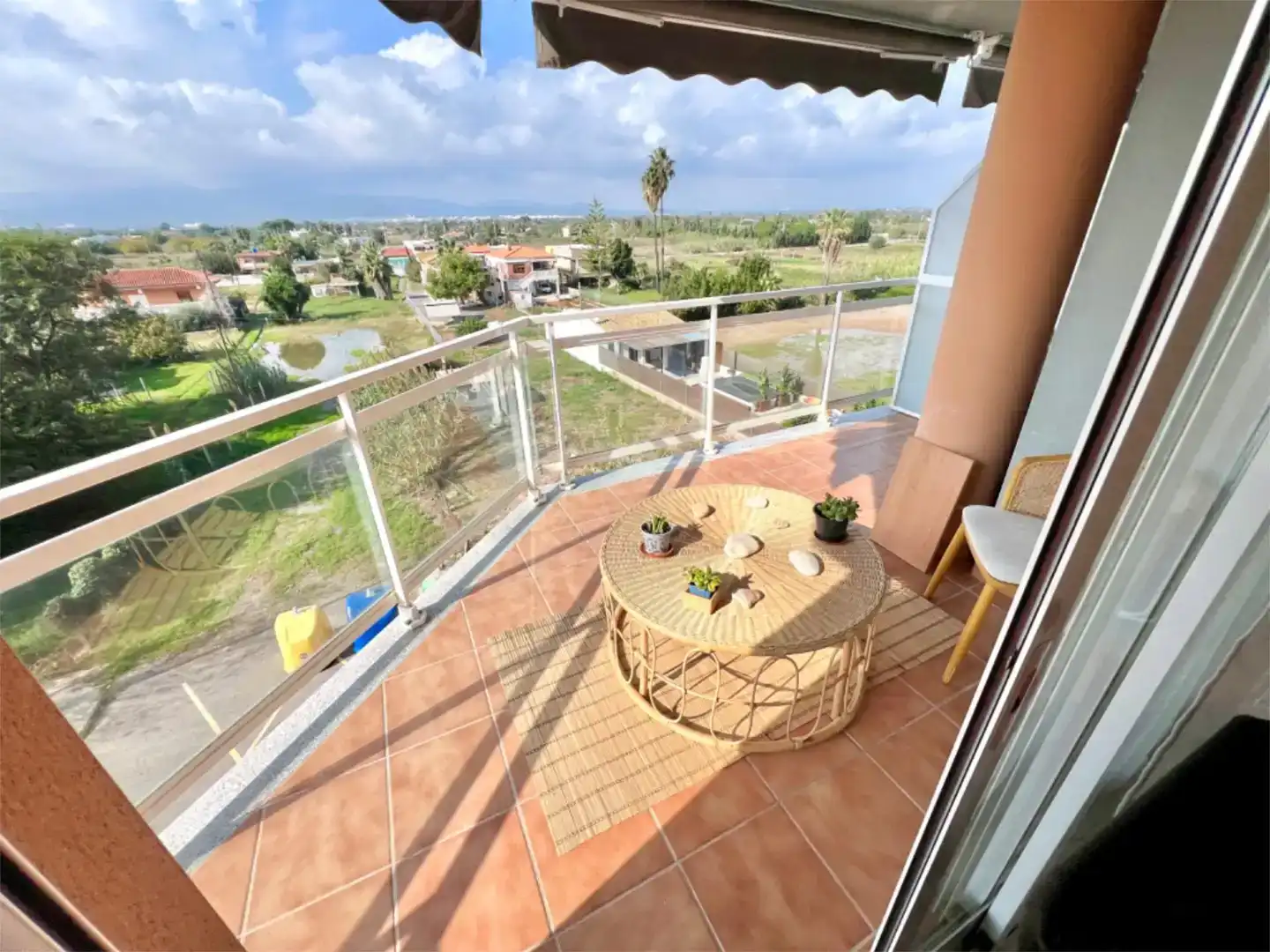 Terrasse von Wohnung zur Miete in Nules mit Schwimmbad und Balkon