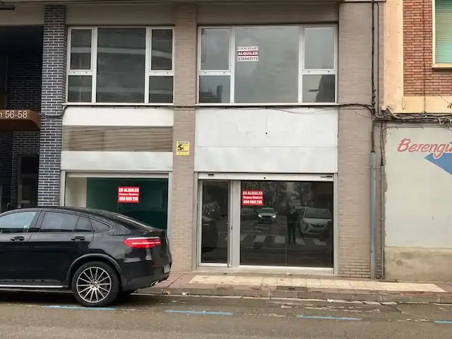 Business premises to rent in Avenida de Aragón, imagen 2