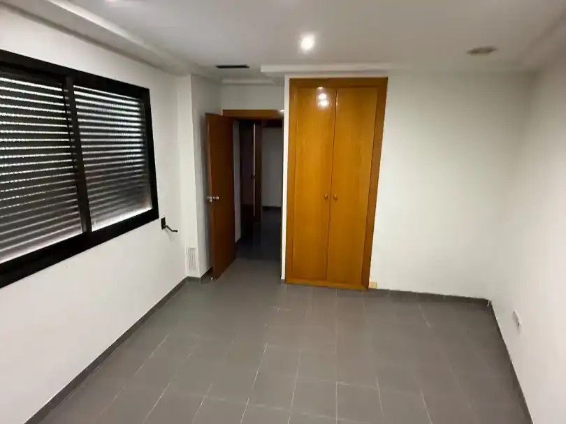 Flat for rent in Albal  with Air Conditioner and Balcony