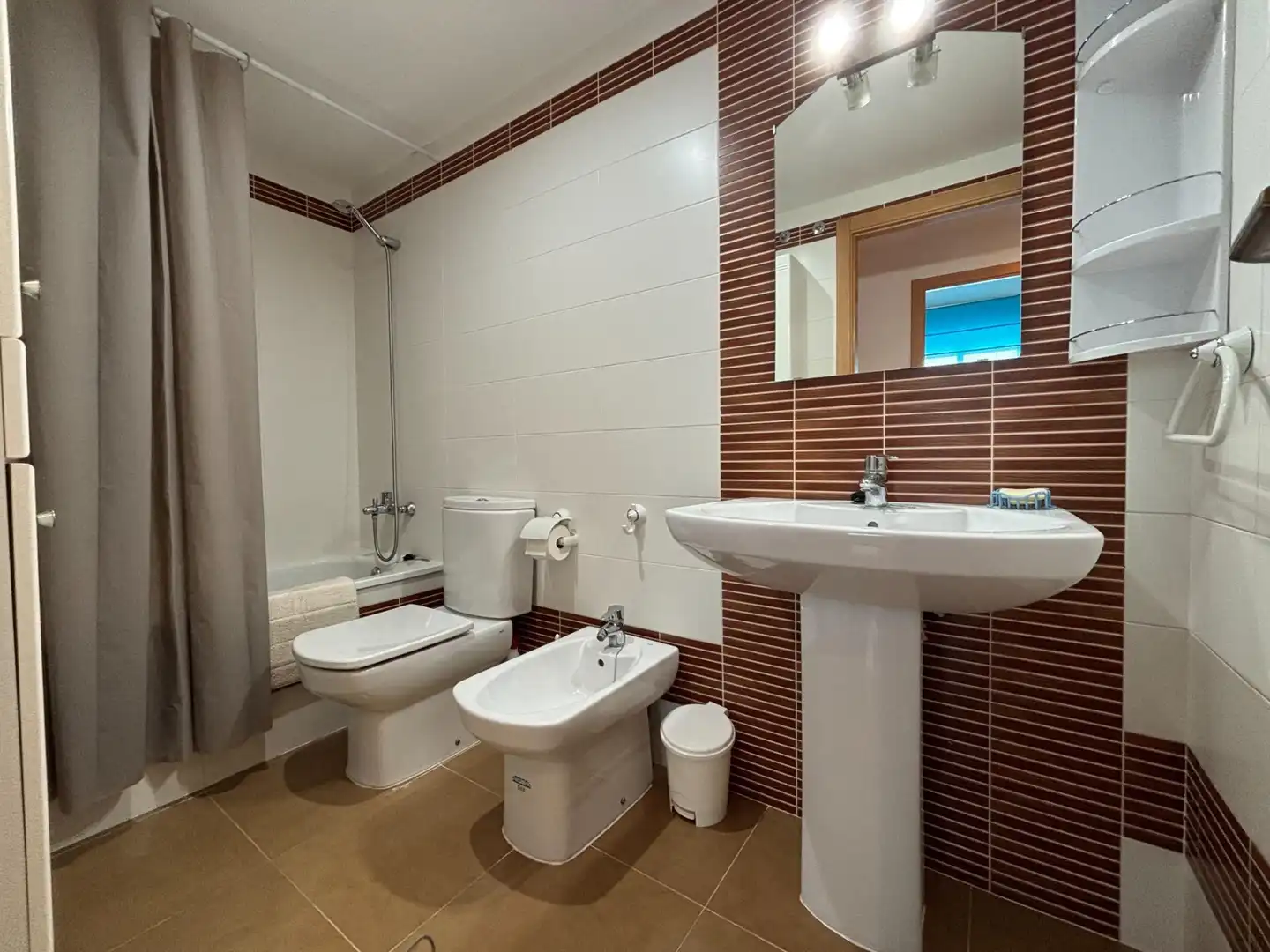 Baño de Apartamento en venta en Nules con Aire acondicionado, Calefacción y Trastero