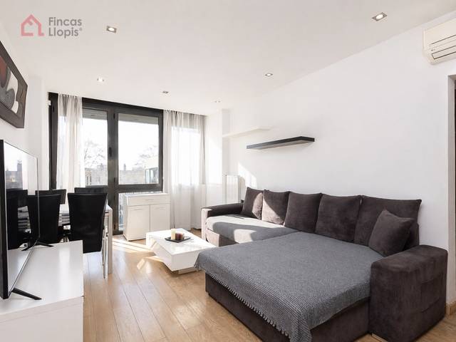 Piso en Venta en Calle Nerbion, 9 en La Marina del Port