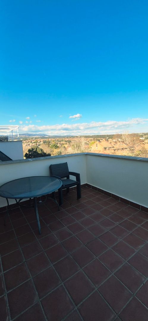 Attic for rent in Calle Durillo, El Cantizal