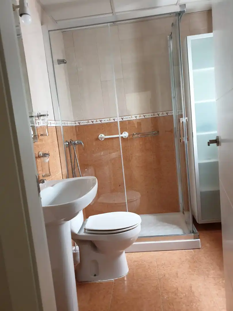 Bathroom of Flat for rent in El Puerto de Santa María
