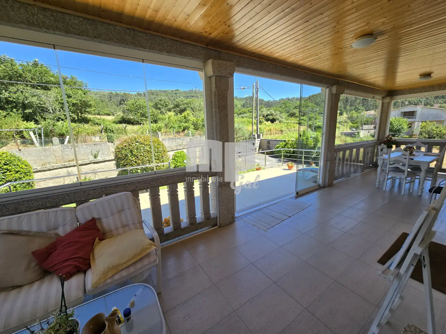 Vista exterior de Casa o chalet en venta en Vigo  con Calefacción, Jardín privado y Terraza