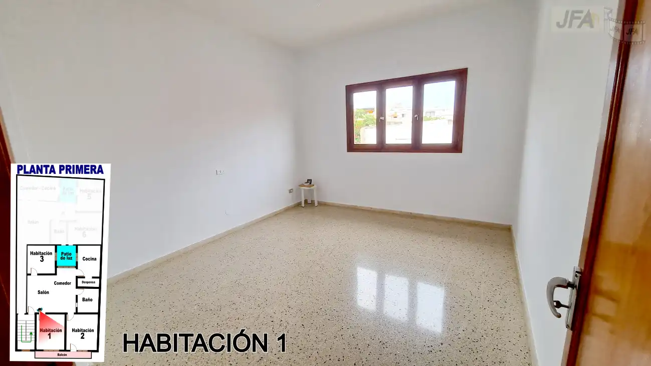 Habitación de Edificio en venta en Agüimes con Alarma