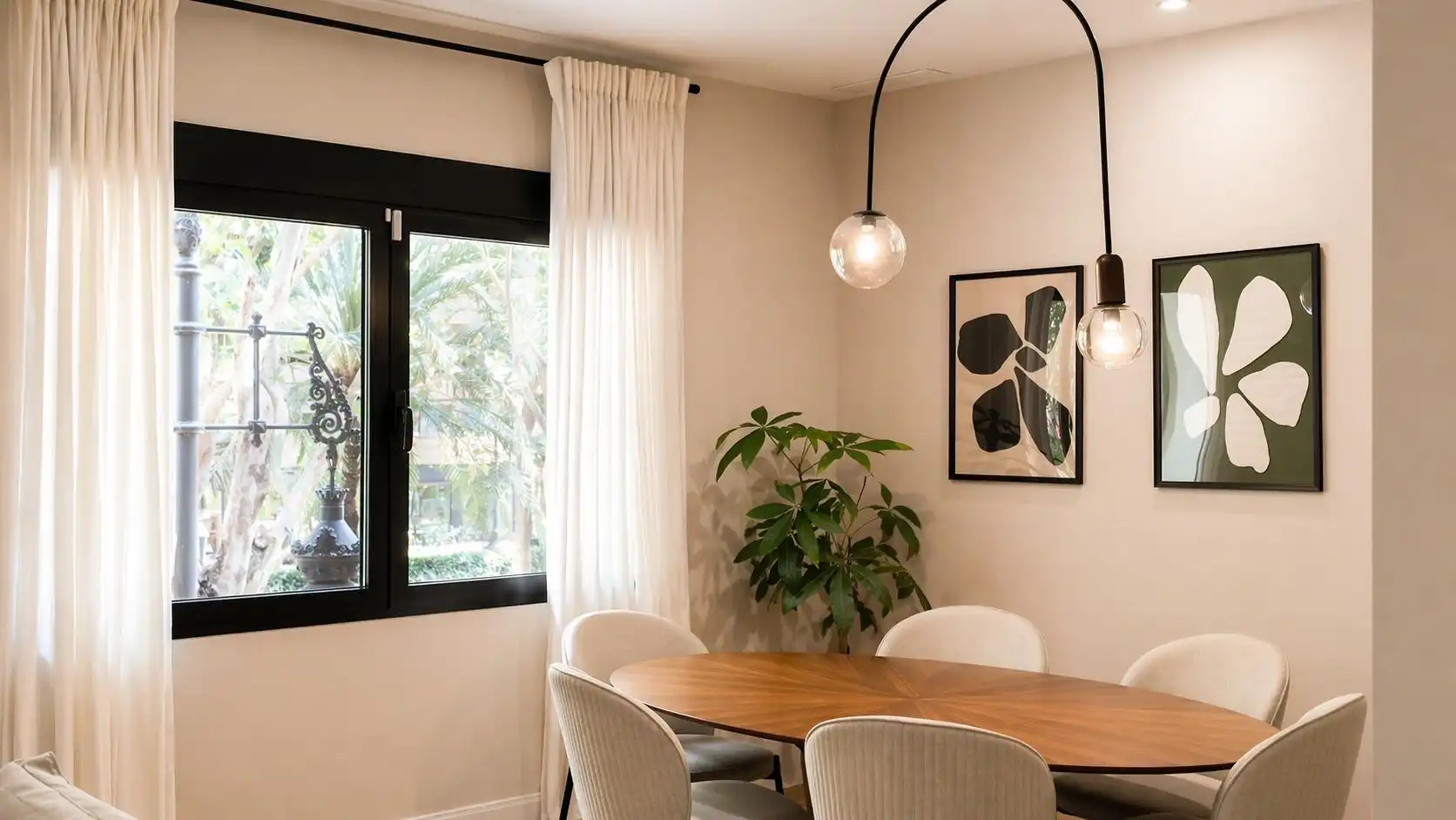 Dining room of Flat for rent in Valencia  with Air Conditioner, Heating and Storage room