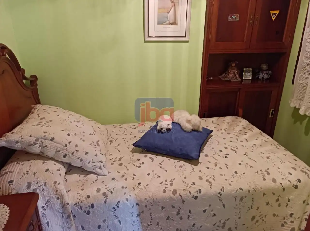 Habitación de Casa o chalet en venta en A Merca   con Calefacción, Trastero y Amueblado