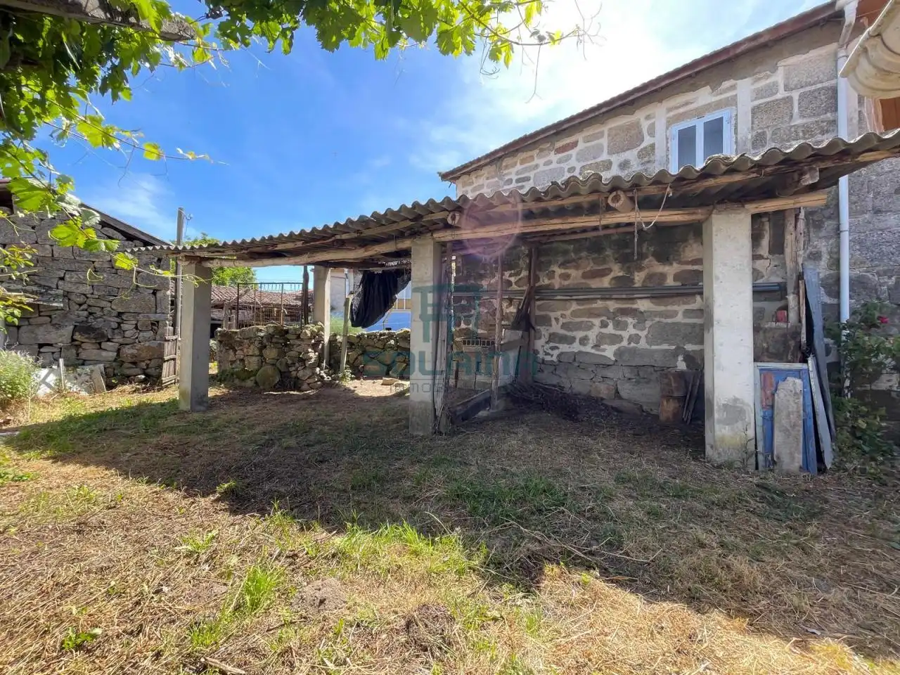 Casa o xalet en venda en Paderne de Allariz amb Jardí privat