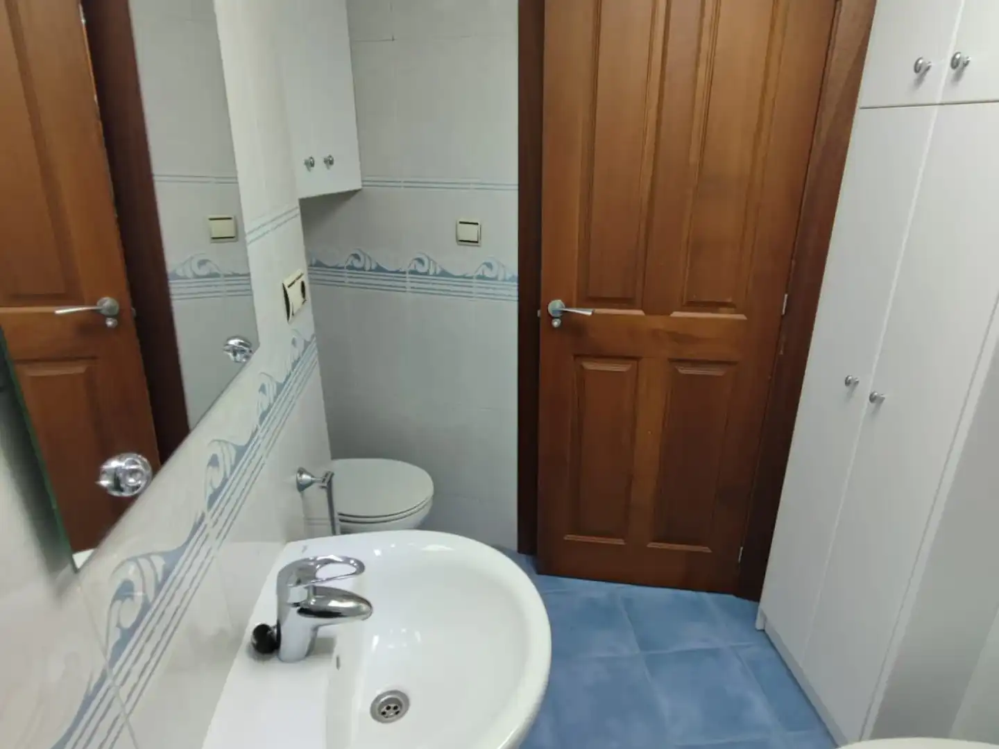 Bany de Apartament de lloguer en Murcia amb Aire condicionat, Calefacció i Moblat