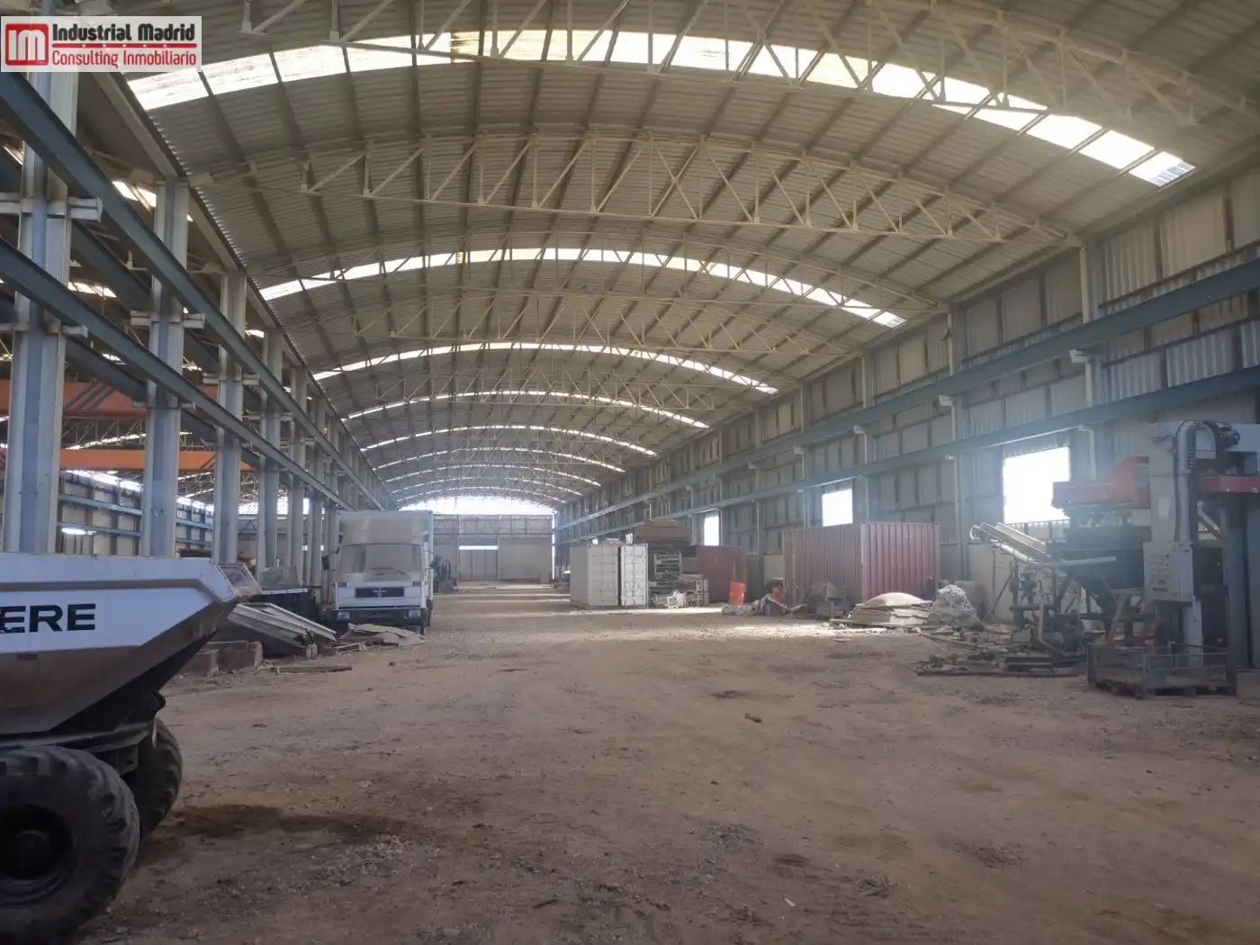 Nave industrial en venta en Seseña