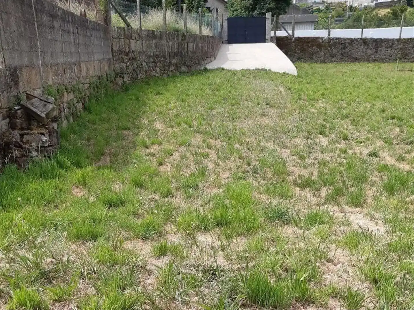 Casa o xalet en venda en Pontevedra Capital  amb Jardí privat
