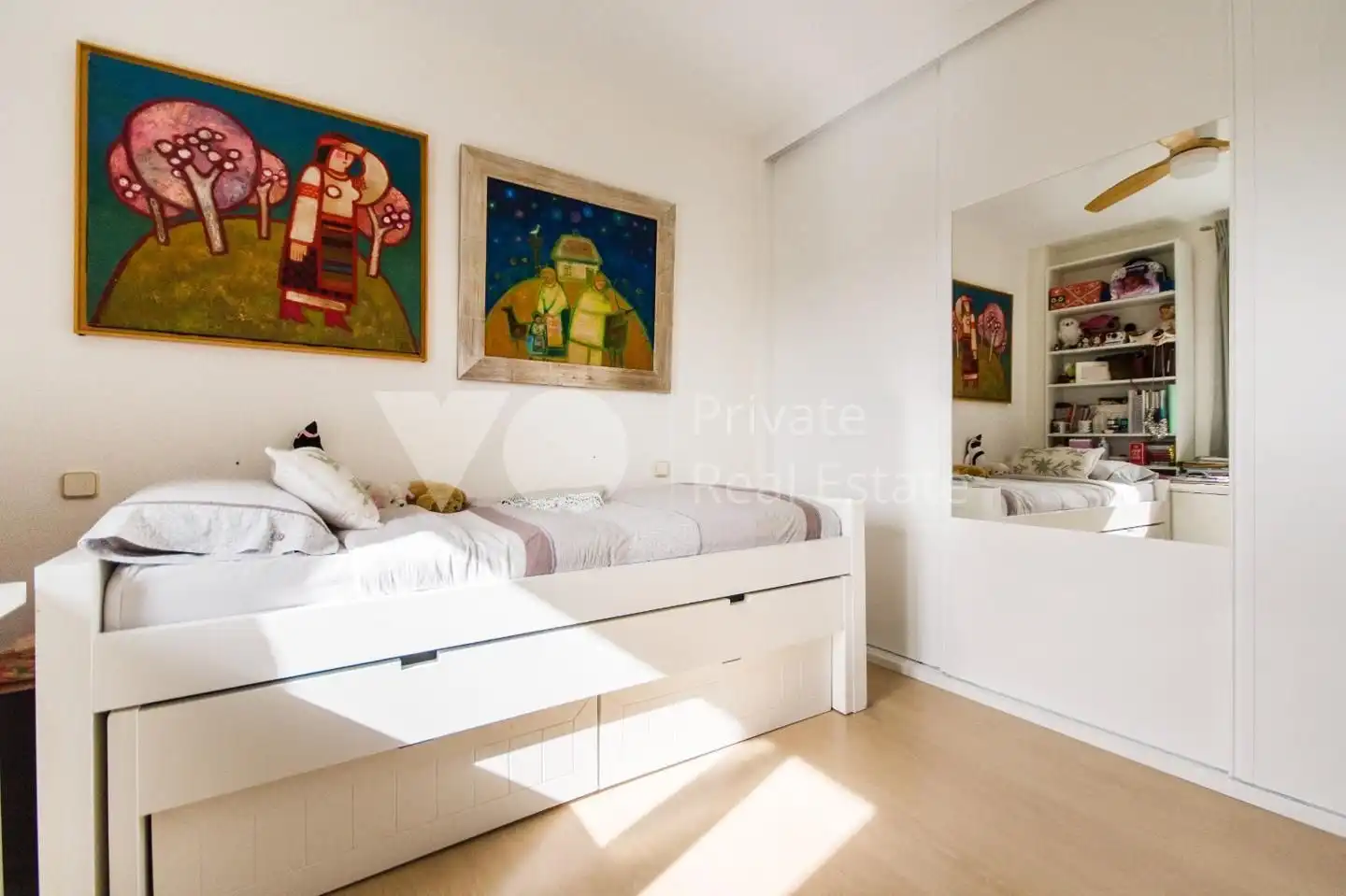 Habitación de Dúplex en venta en Majadahonda con Aire acondicionado, Calefacción y Terraza