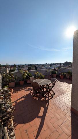 Ático en Venta en Avinguda de Castelldefels en Can Bou