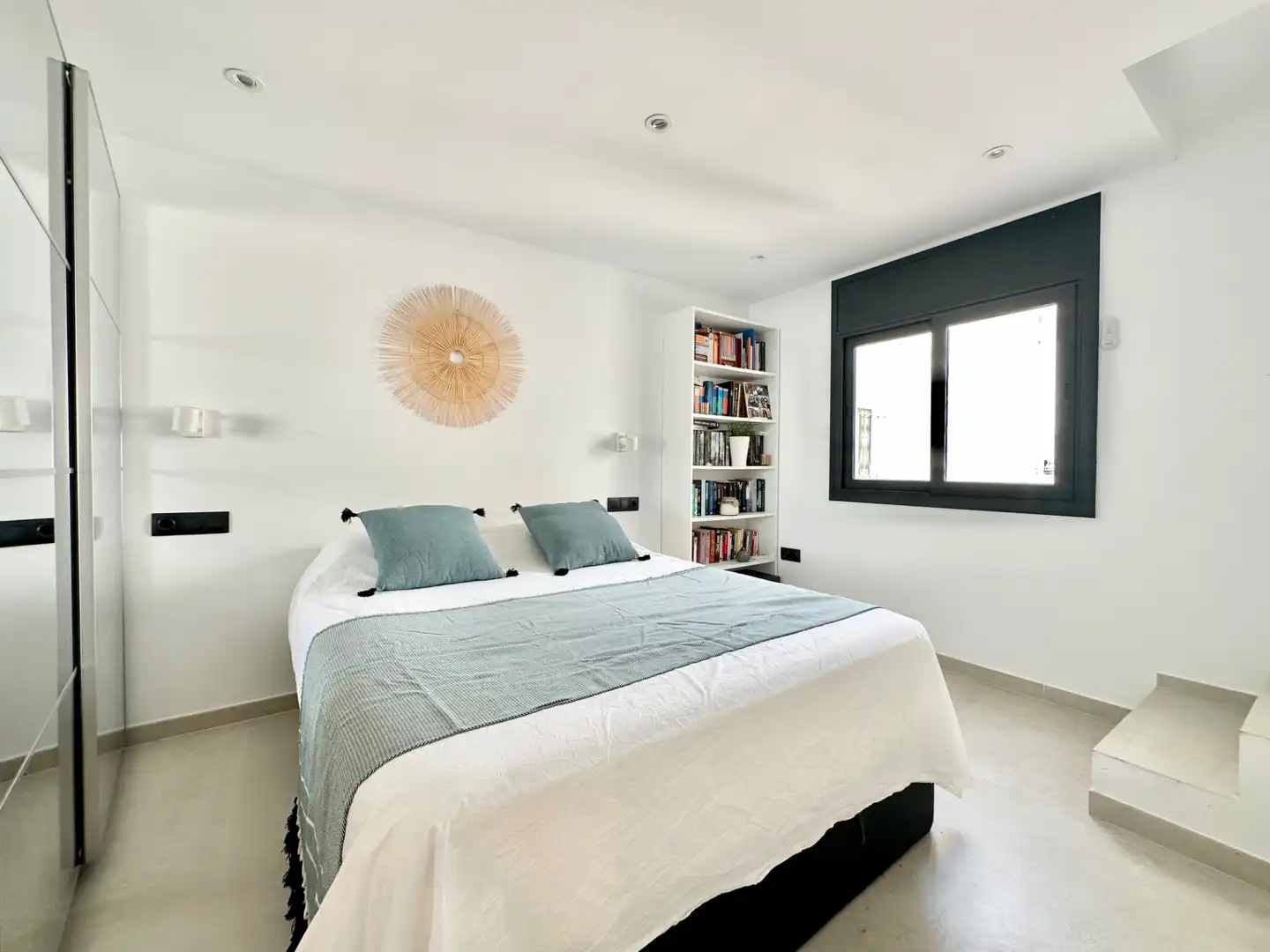 House with terrace for sale in Carrer d'Antoni Canals, imagen 46