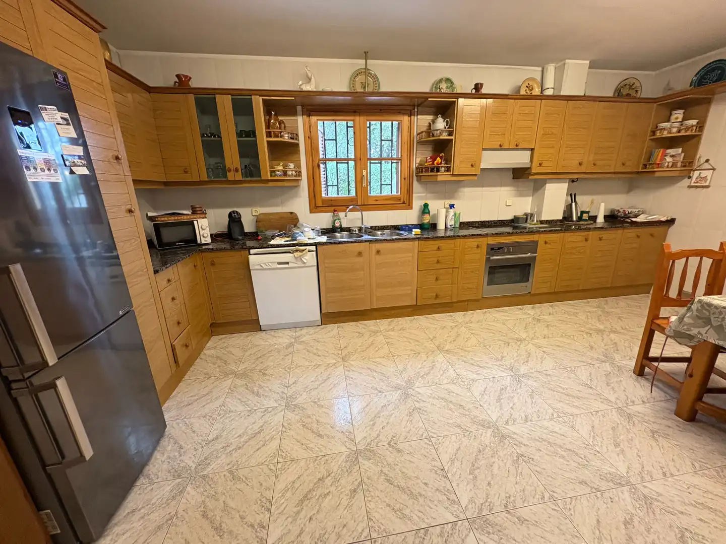 Cuina de Casa o xalet en venda en Vallgorguina amb Aire condicionat, Calefacció i Jardí privat
