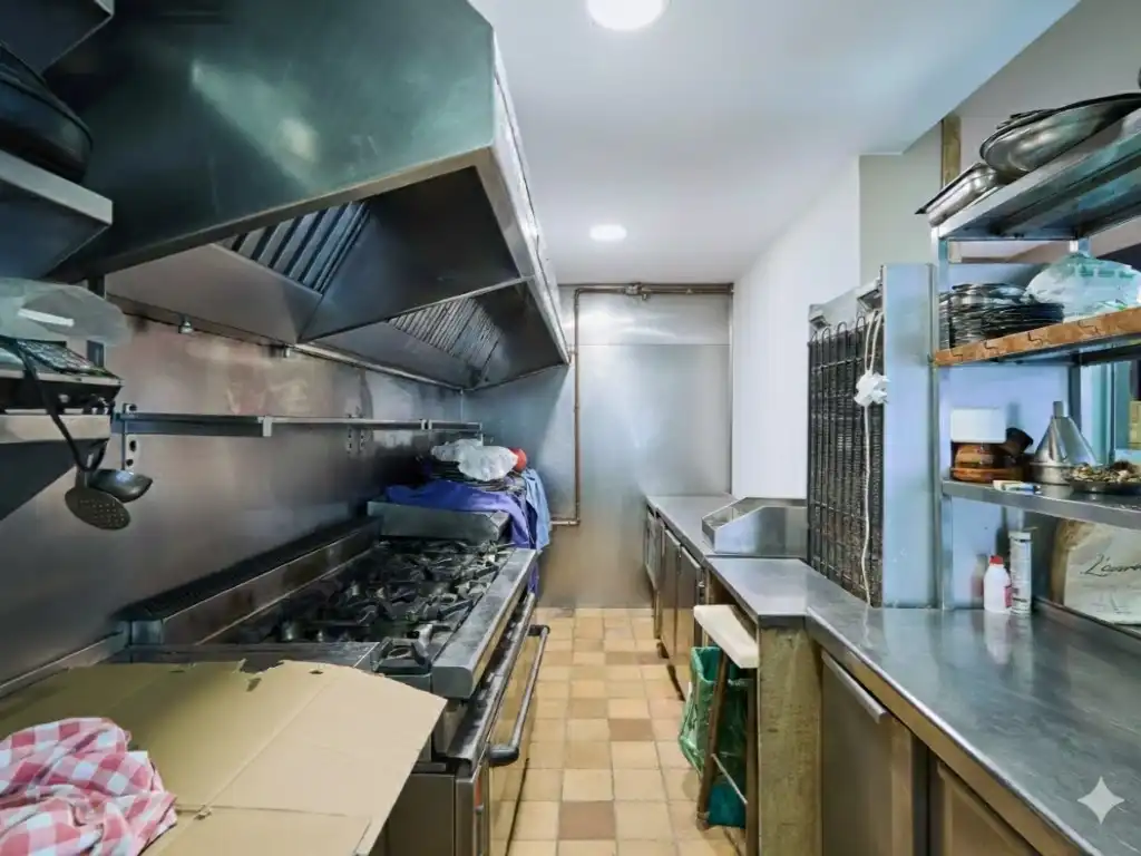 Cocina de Local en venta en Lloret de Mar con Aire acondicionado y Amueblado