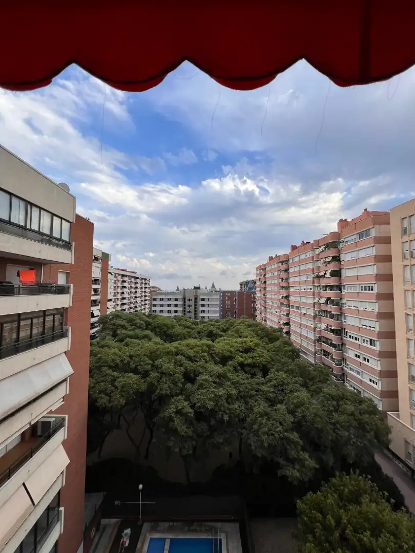 Piso con terraza en venta en Avinguda de Xile, imagen 5