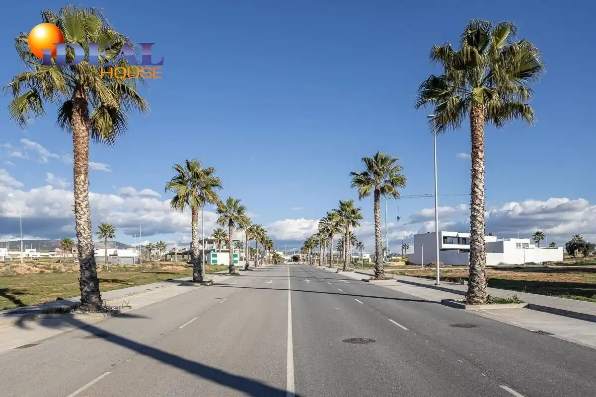 Terreny residencial en venda a Calle 18220 44, imagen 7