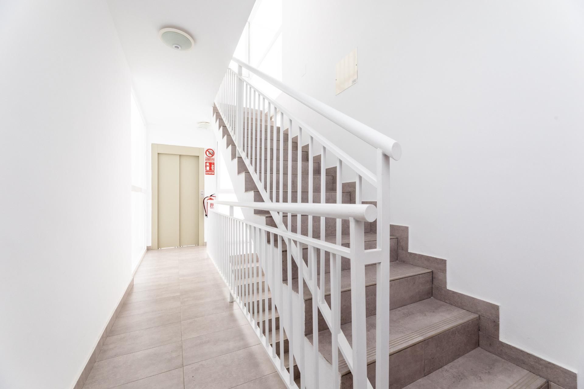 Flat for sale in Calle ENCOMIENDA DE PALACIOS, Fontarrón, Moratalaz