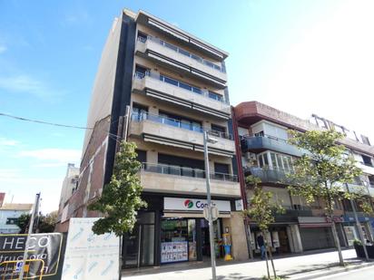 Exterior view of Flat for sale in Cerdanyola del Vallès  with Balcony