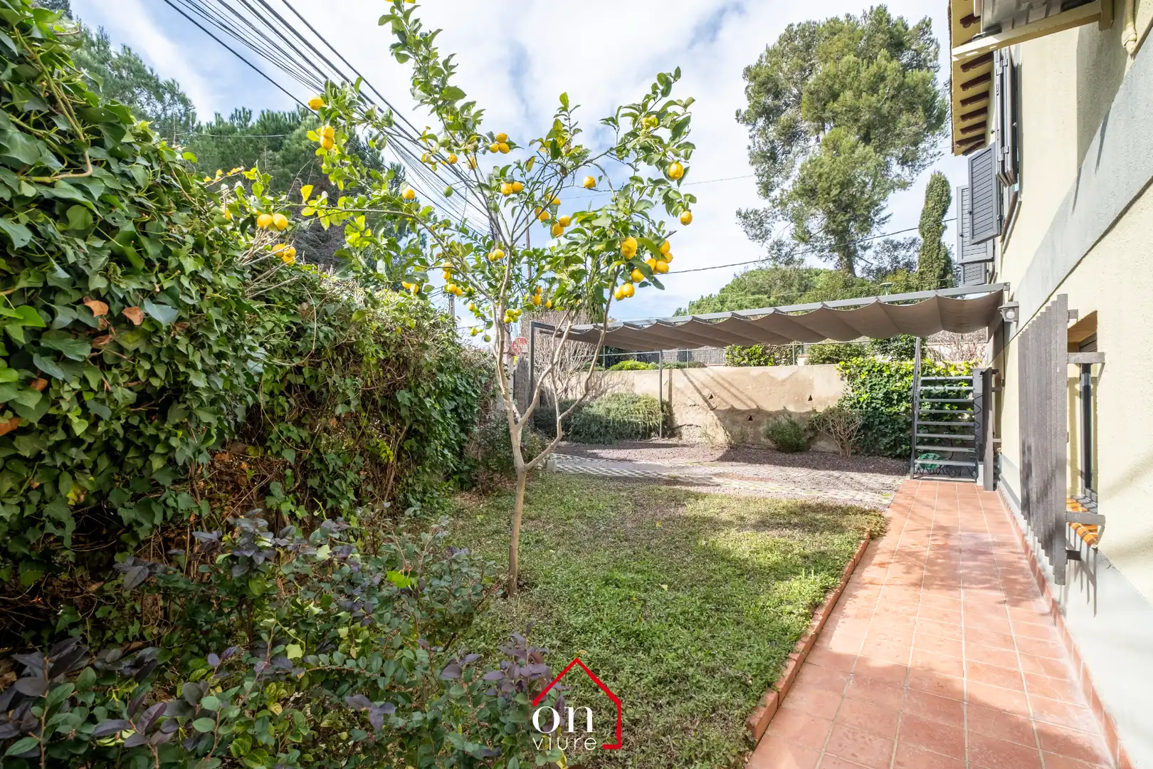 Garden of Houses for sale in Sant Cugat del Vallès  with Air Conditioner, Heating and Private garden