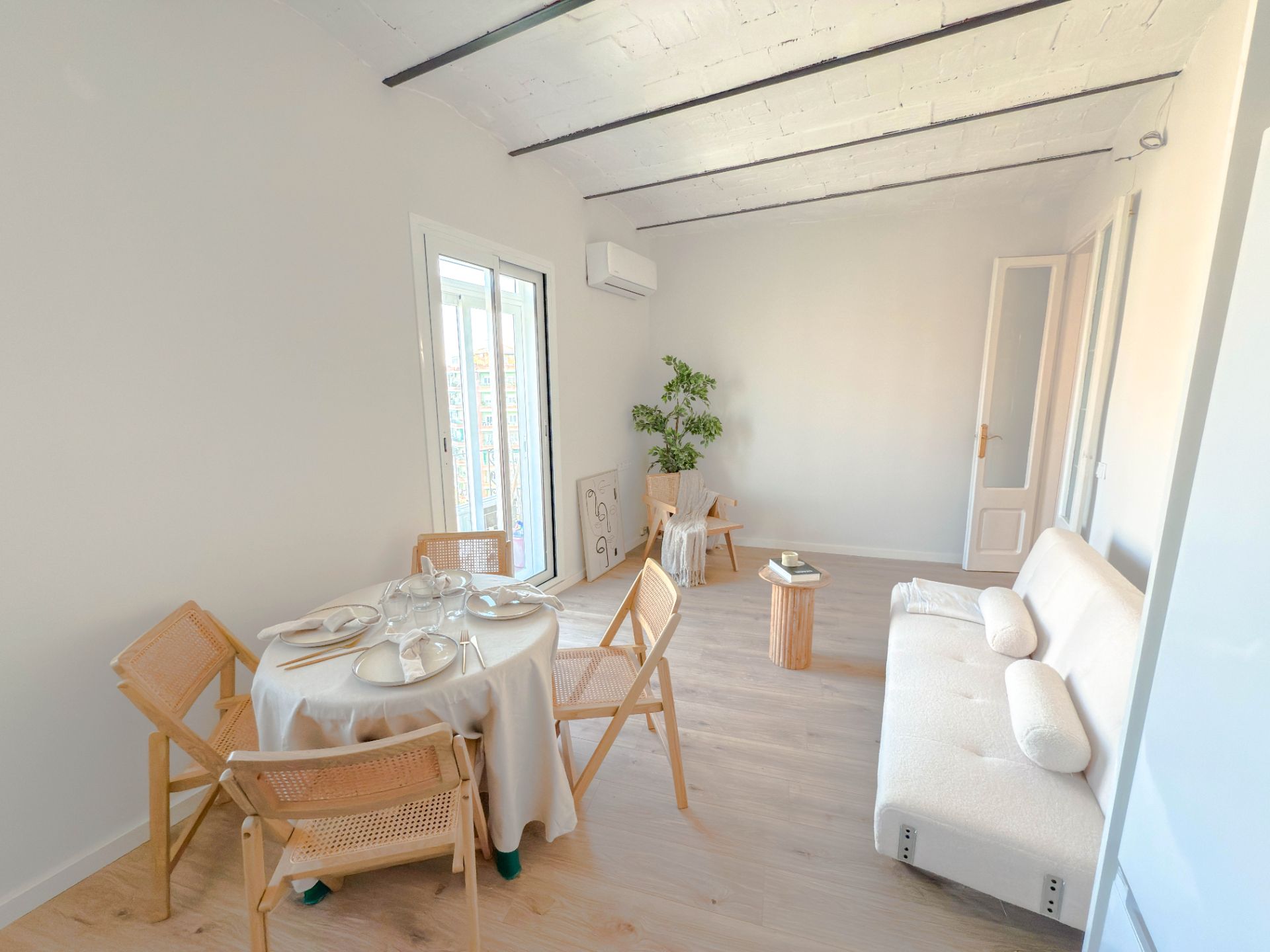 Pis en venda a Gran Via de les Corts Catalanes, 302, La Font de la Guatlla