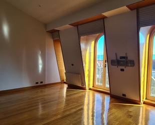 Living room of Duplex to rent in Vigo   with Storage room