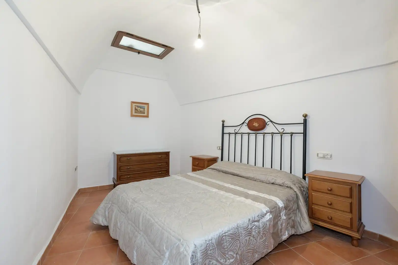 Habitación de Finca rústica en venta en Castilléjar con Calefacción y Jardín privado