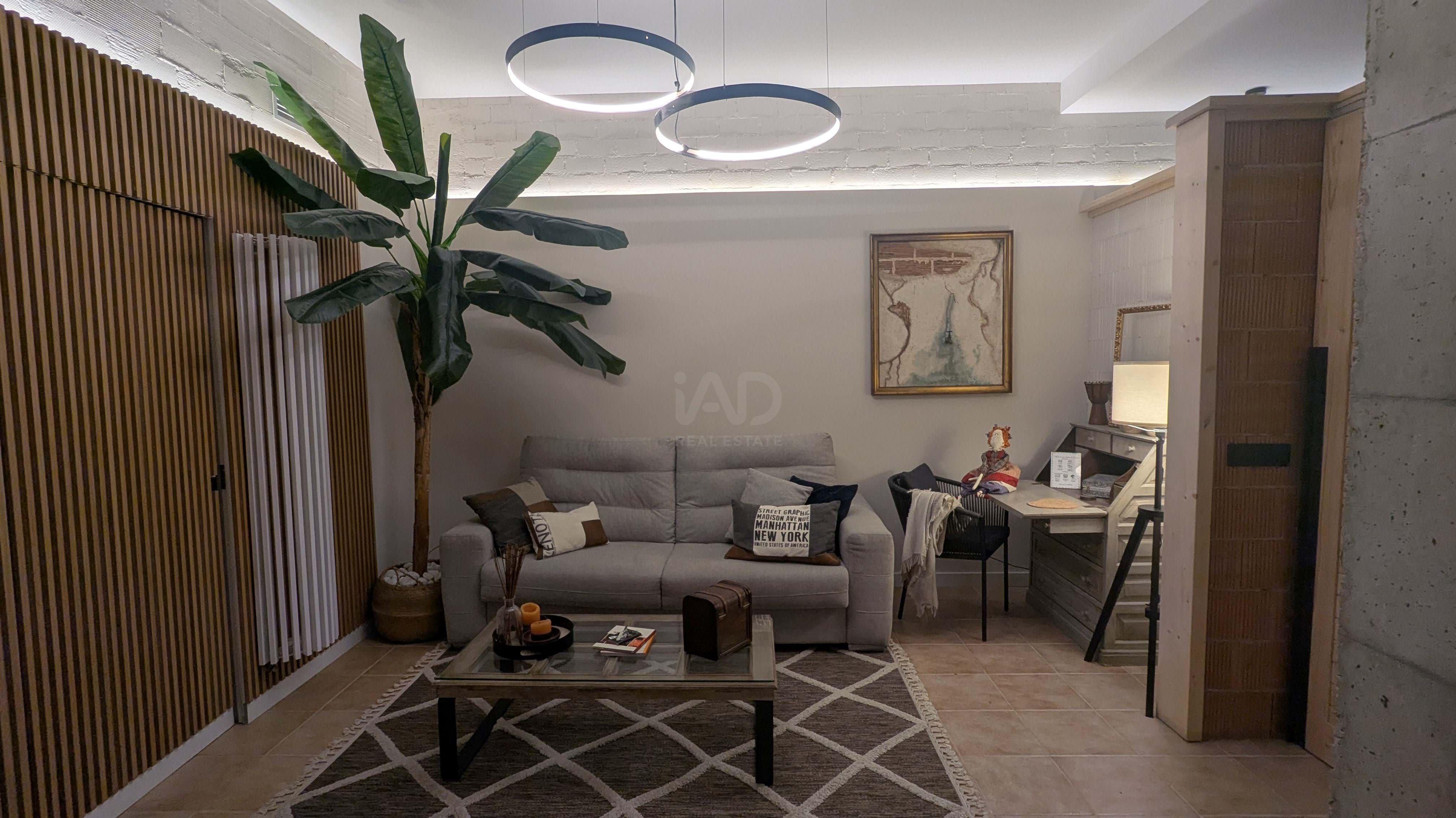 Sala d'estar de Pis en venda en Villamediana de Iregua amb Calefacció i Piscina