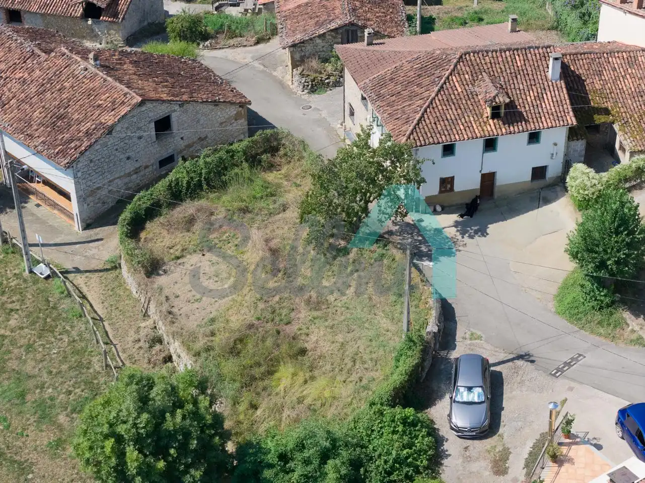 Casa adosada en venta en Amieva con Jardín privado y Terraza
