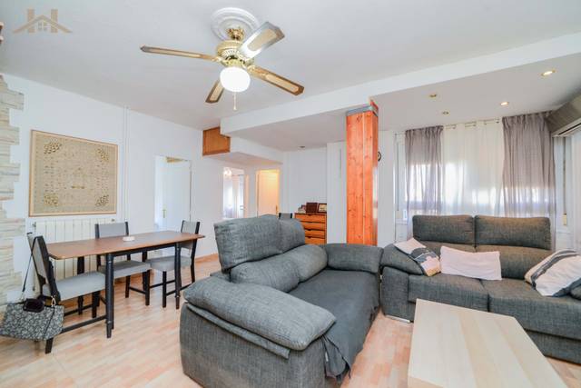 Piso en Venta en Avenida Olímpica en El Soto - Azorín