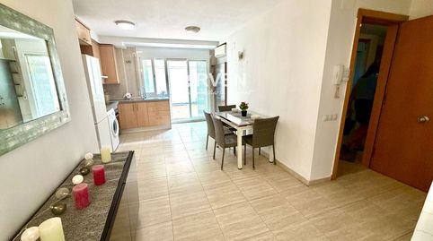 PLANTA BAJA CON TERRAZA DE 100 m A UN PASO DE LA PLAYA Y DE LA ESTACIÓN!, imatge 4