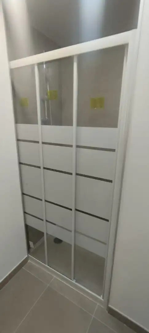 Appartamento con terrazza in affitto a Quatre Carreres, imagen 9
