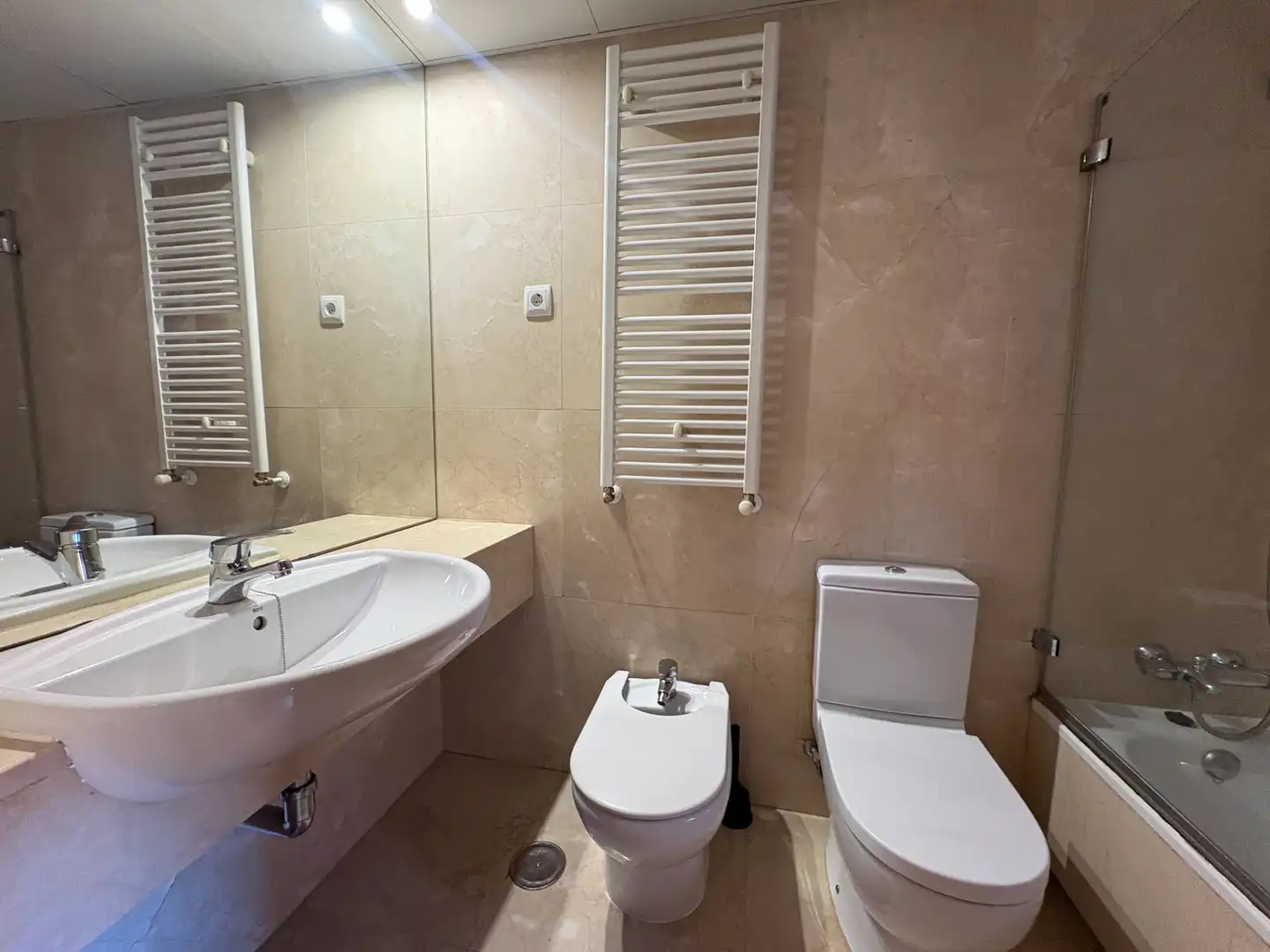Flat for rent in Calle de López de Hoyos, 159, Ciudad Jardín