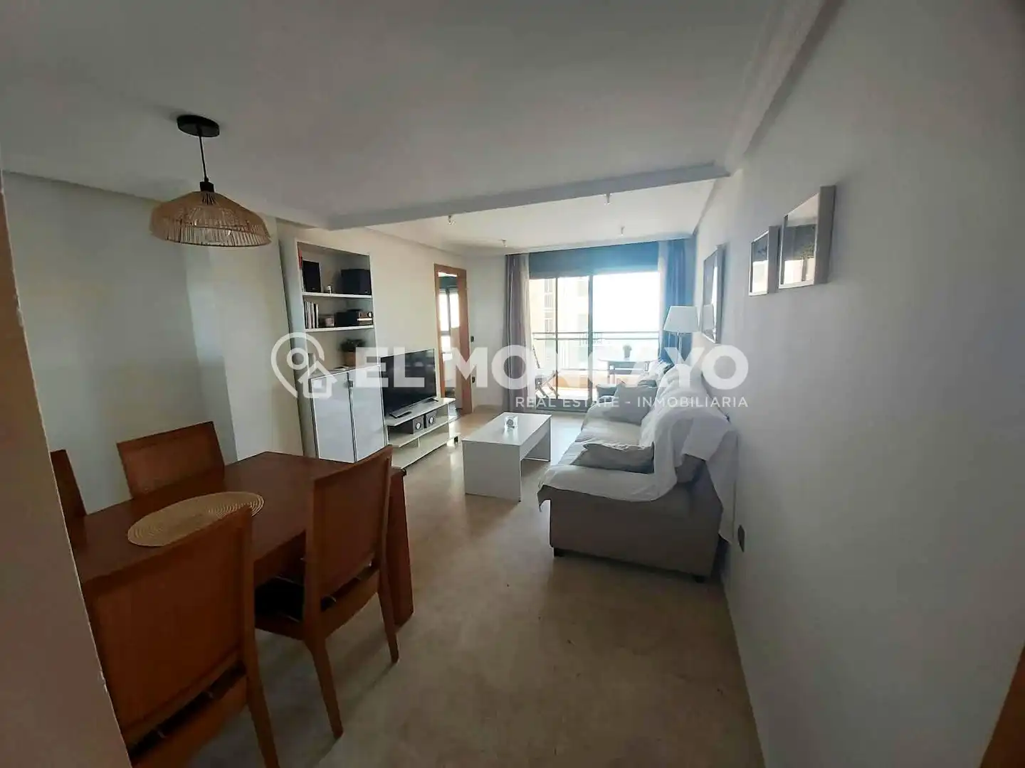 Sala d'estar de Apartament en venda en Guardamar del Segura amb Aire condicionat, Calefacció i Terrassa