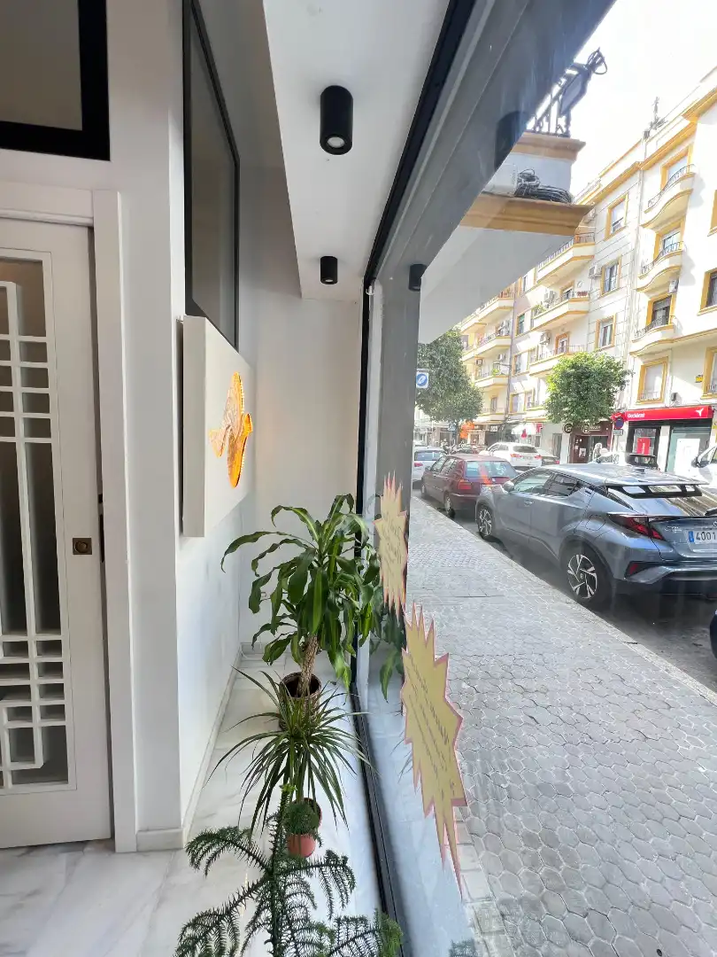 Local de lloguer en Sevilla amb Aire condicionat i Calefacció