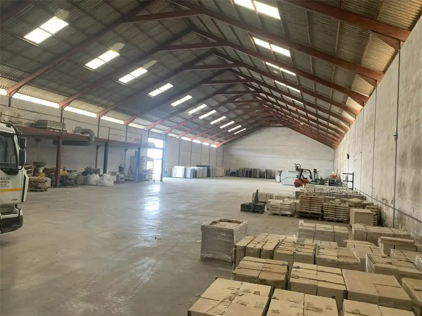 Fabrikhallen zur Miete in Sierra de Yeguas