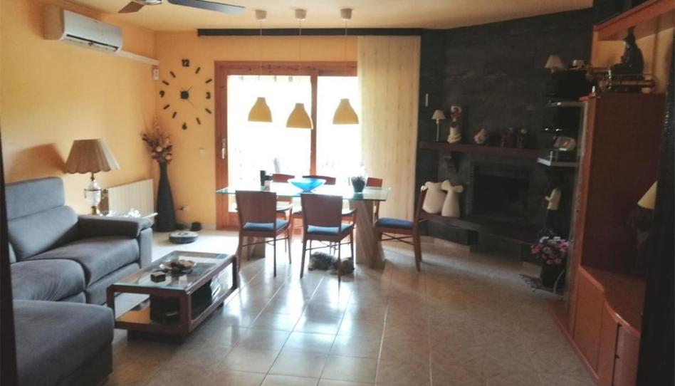 Foto 1 de Casa adosada en venda a Urbanitzacions, Barcelona