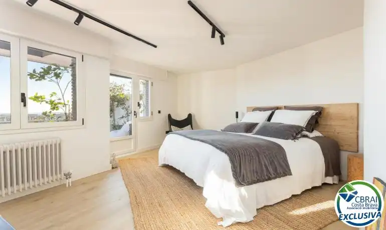 Dormitori de Àtic en venda en Figueres amb Aire condicionat, Calefacció i Parquet