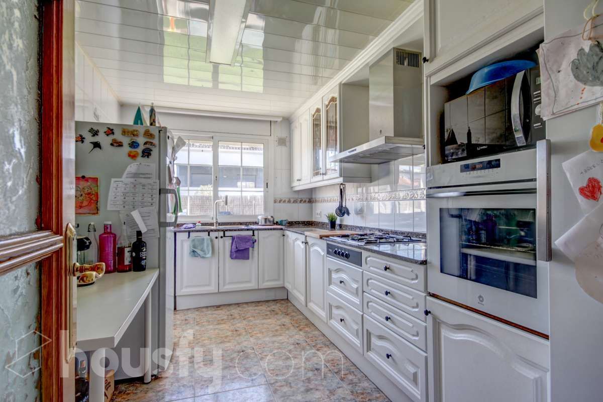 Cuina de Planta baixa en venda en Santa Margarida I Els Monjos amb Aire condicionat, Calefacció i Jardí privat