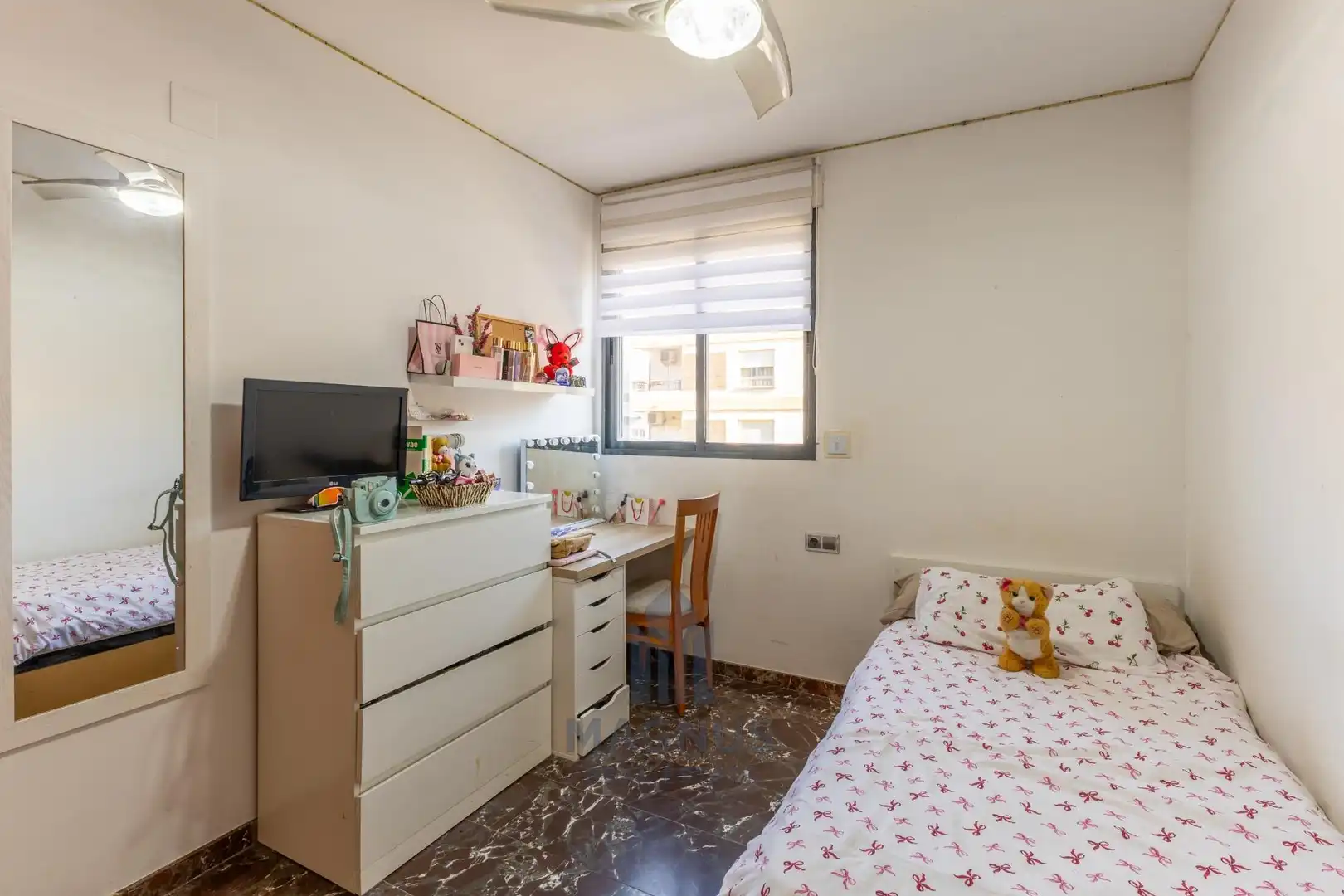Habitación de Piso en venta en Valencia con Aire acondicionado, Calefacción y Balcón
