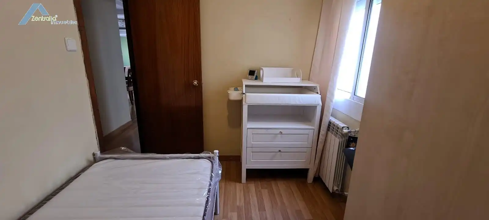 Bedroom of Flat for sale in Zaragoza  with Air Conditioner, Heating and Terrace