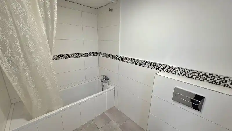Badezimmer von Wohnung zum Verkauf in Elche / Elx