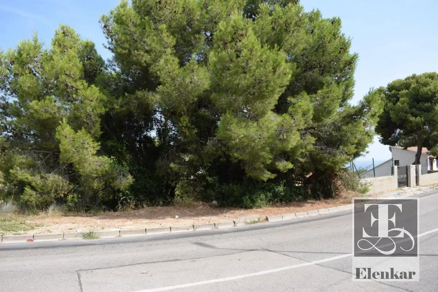 Rural land for sale in marca hispánica, imagen 2
