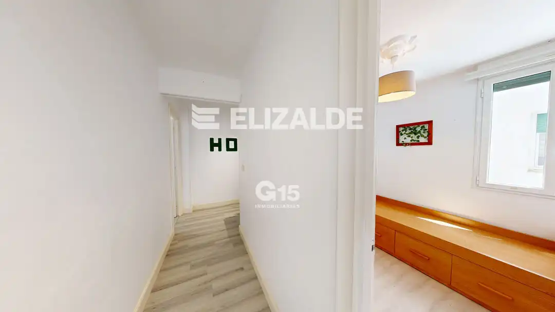 Piso en venta en Lasarte-Oria con Balcón